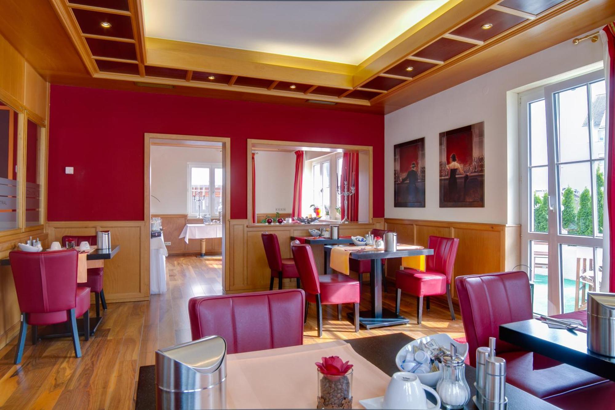 Central Hotel Friedrichshafen Kültér fotó