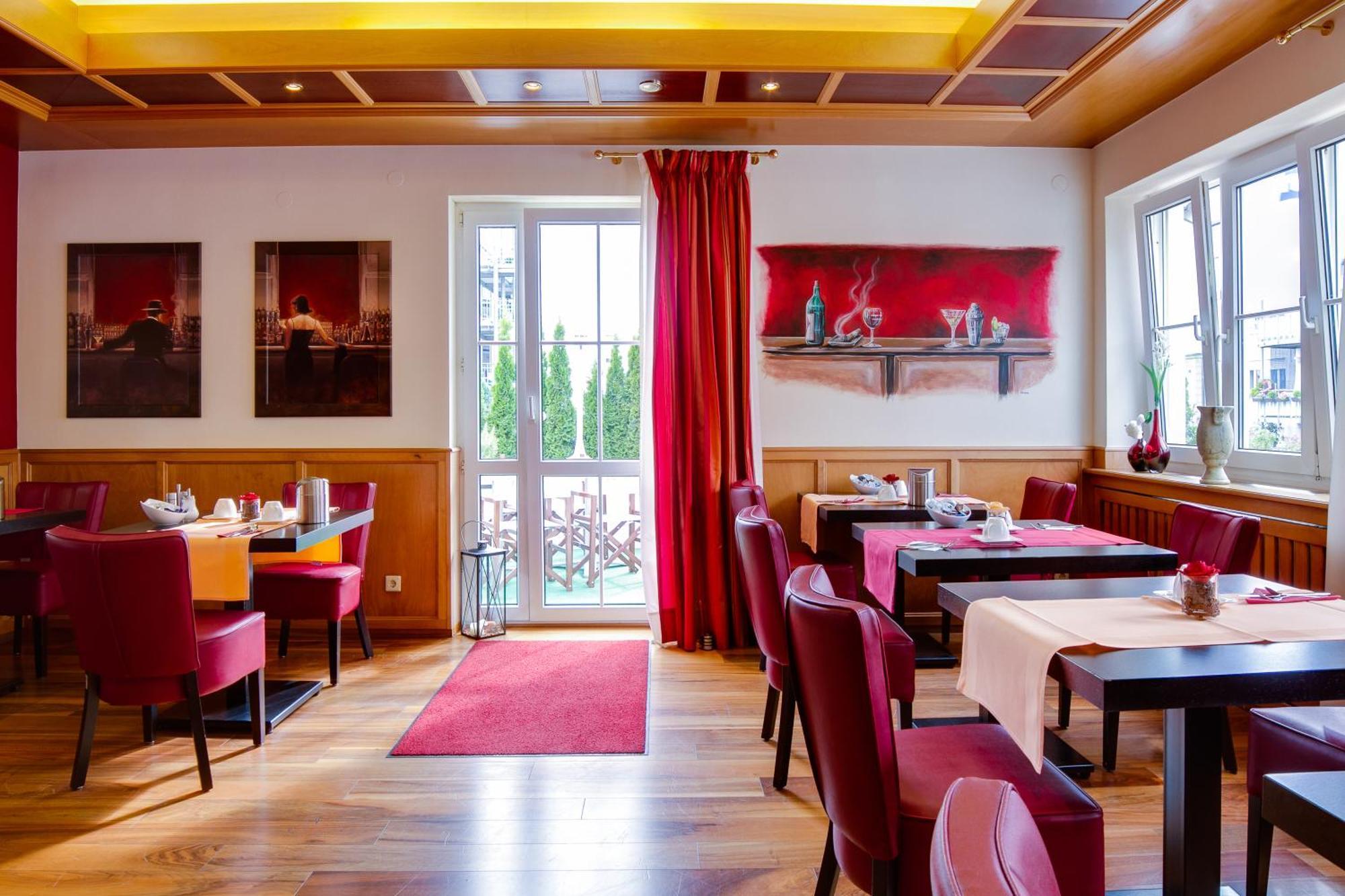 Central Hotel Friedrichshafen Kültér fotó